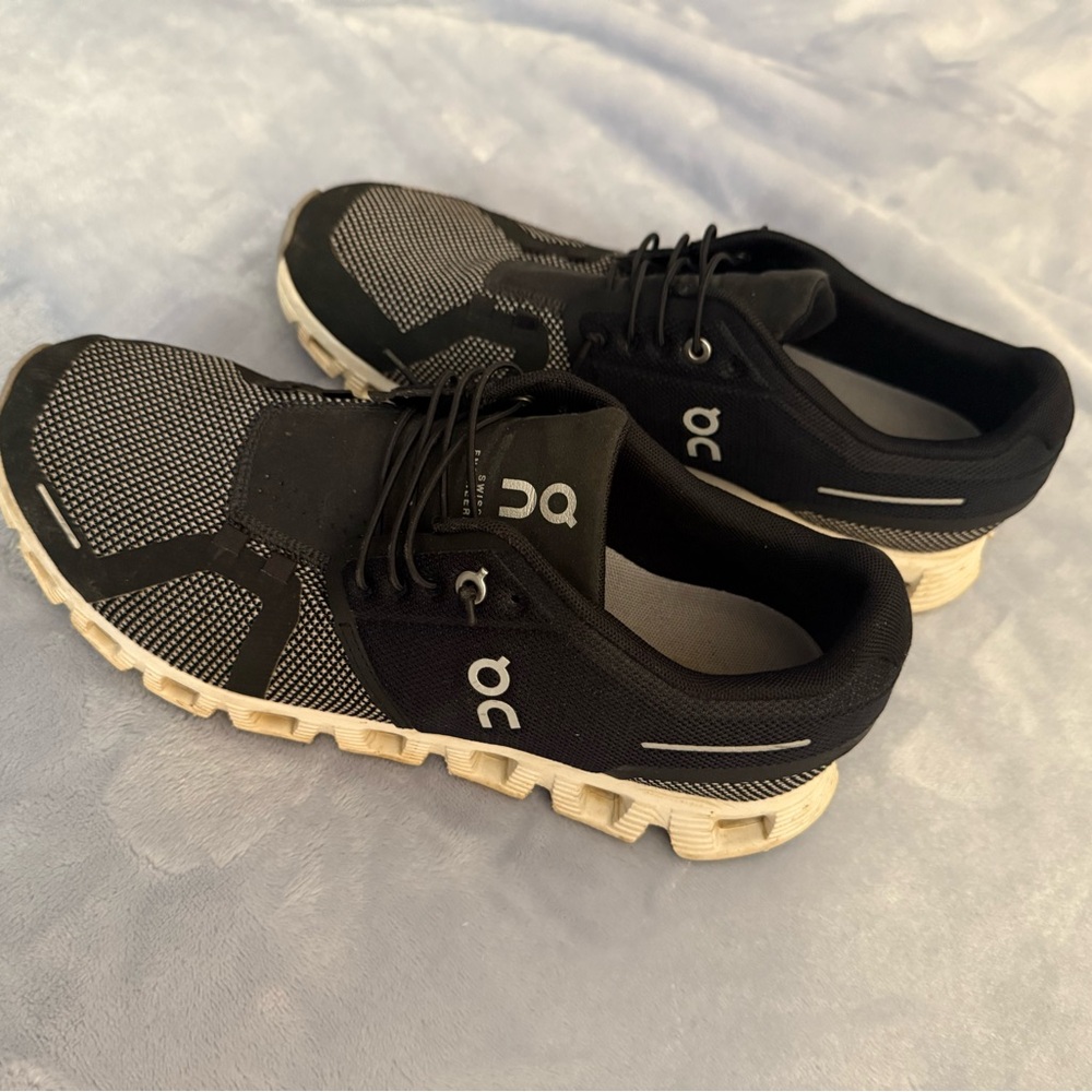 On Running Men's Black and White Athletic Shoes